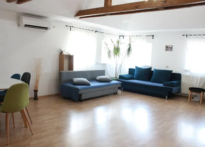 News Apartment