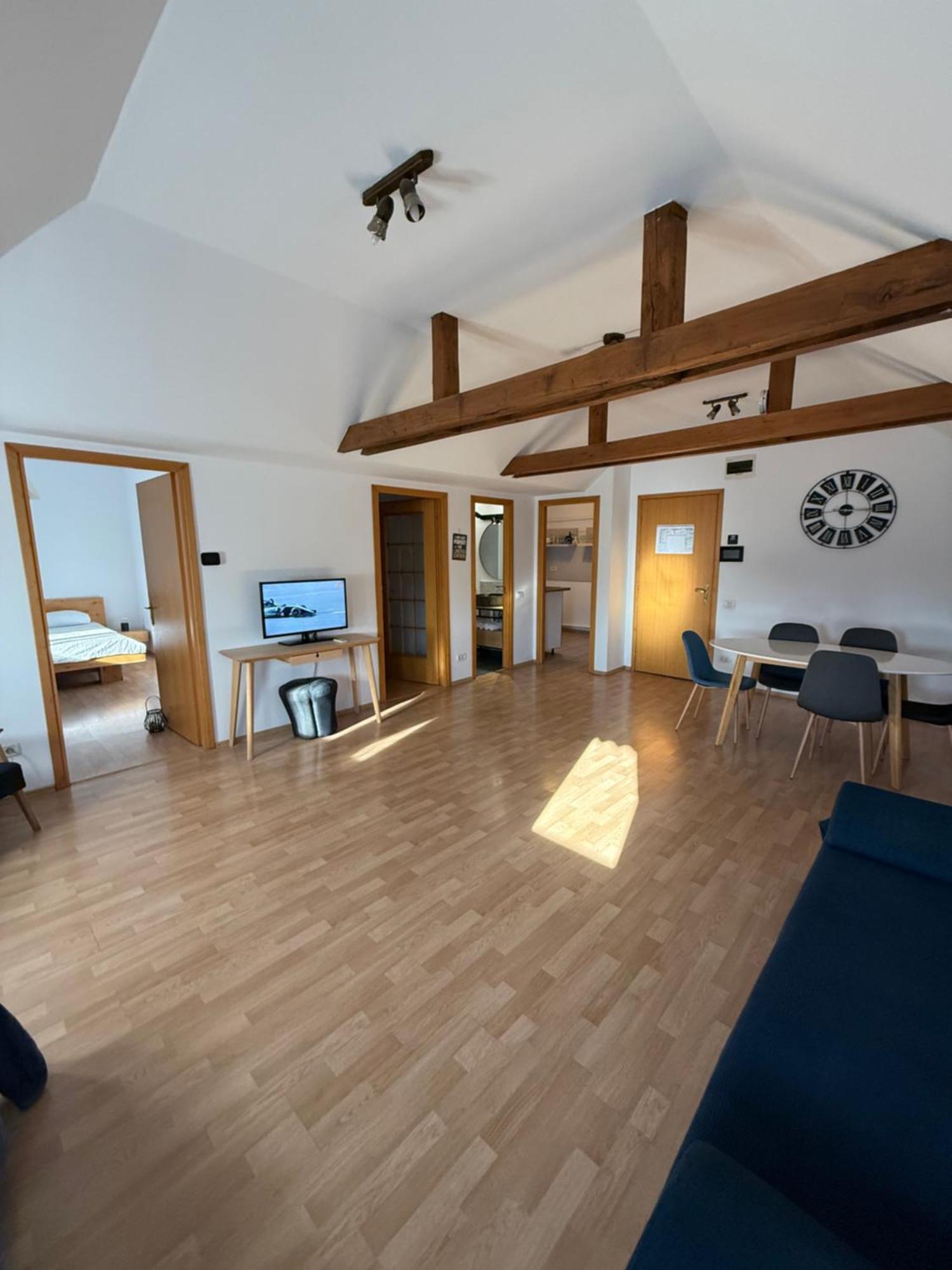 Apartamento News *